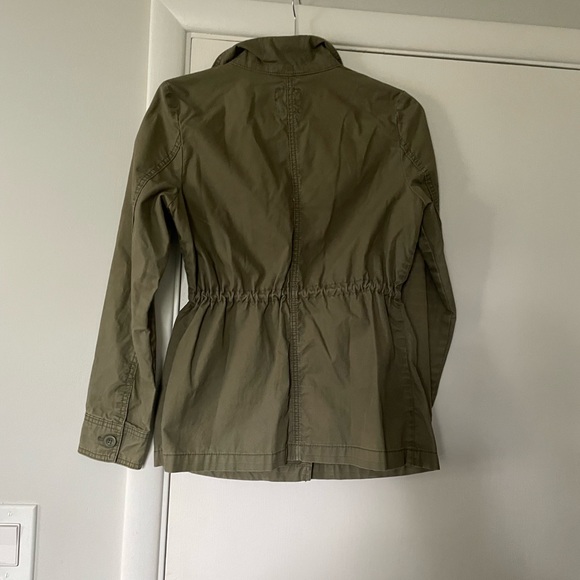 Old Navy Utility Jacket in Olive - Picture 8 of 9